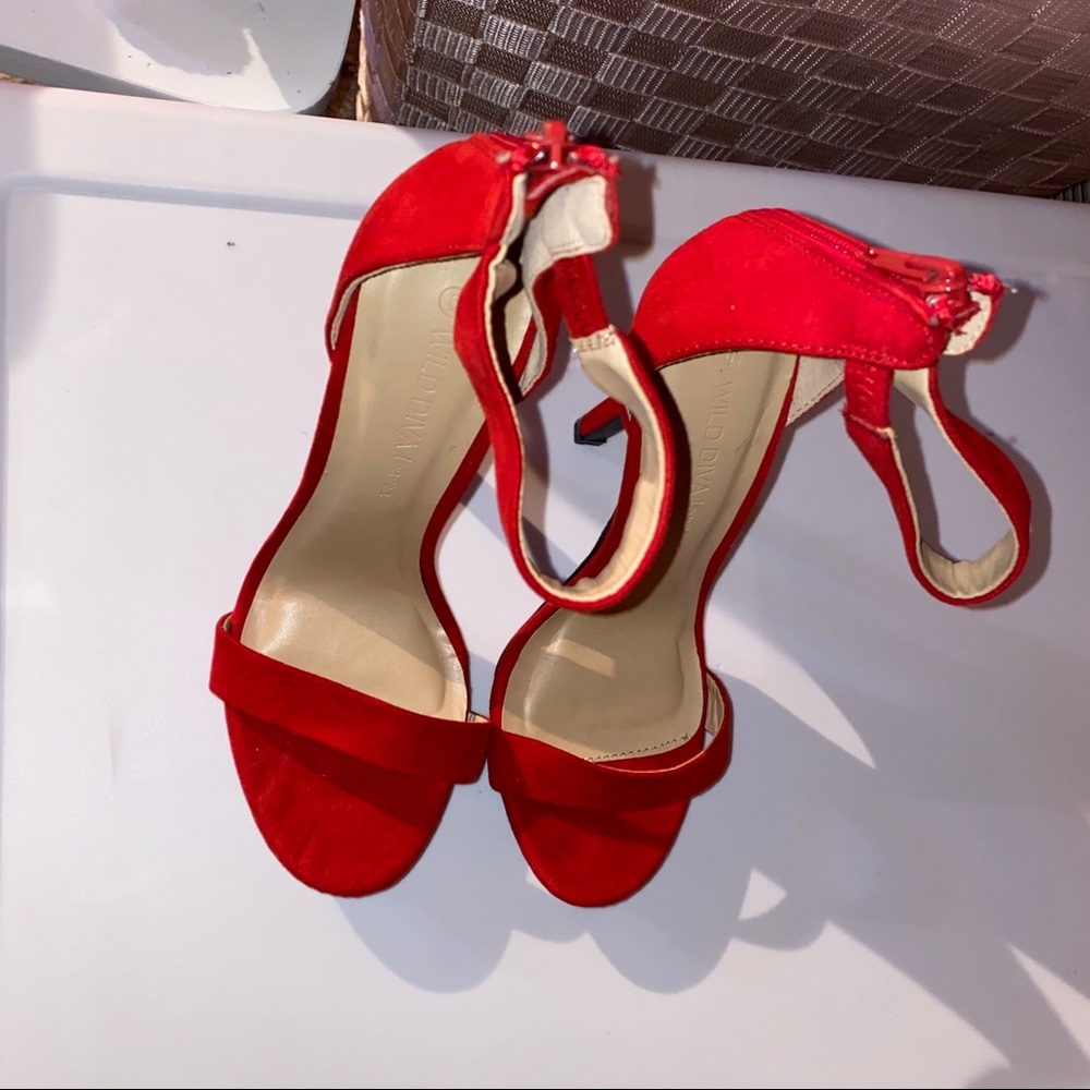 Platform red heels size 6 NWOT